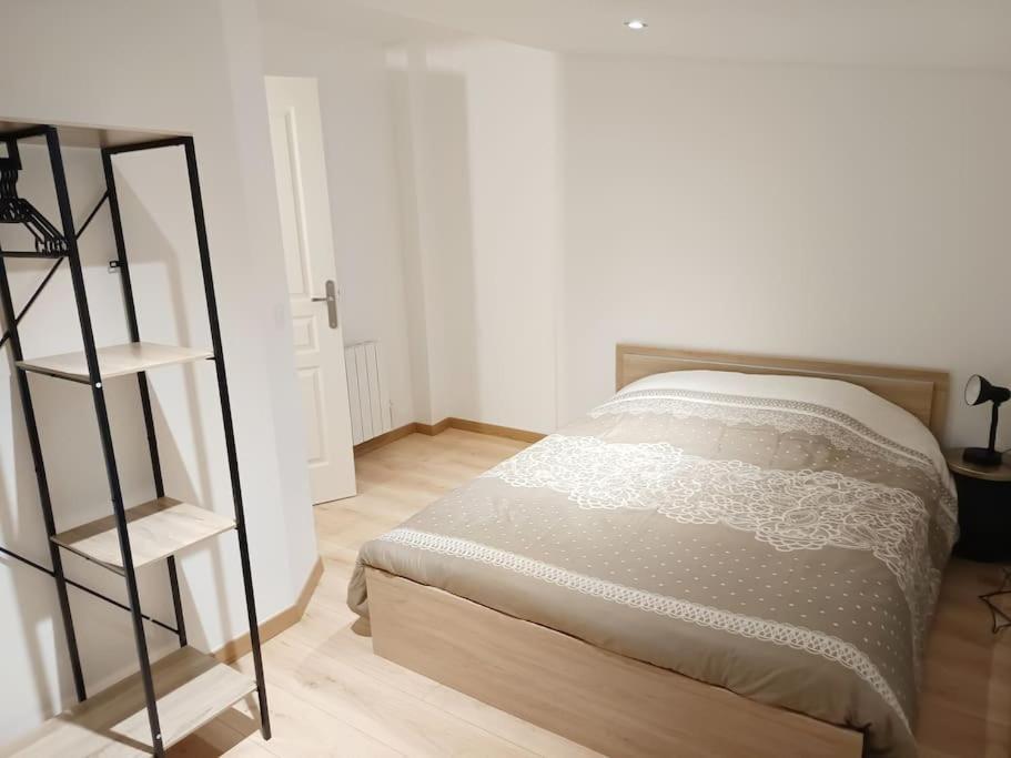 Appartement Le Petit Cocon à Pont-Évêque Extérieur photo